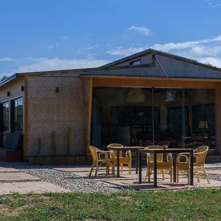 Nomaddicts 拉穆埃拉