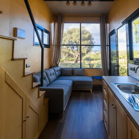 Nomaddicts 拉穆埃拉