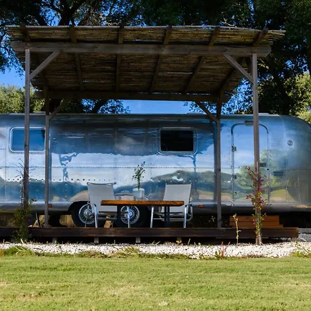 Nomaddicts 假日公园 *