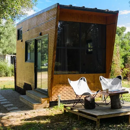 Nomaddicts 假日公园